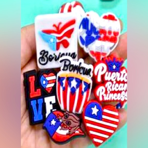 Boutique Accessories - PR Crocks decorative charms lot